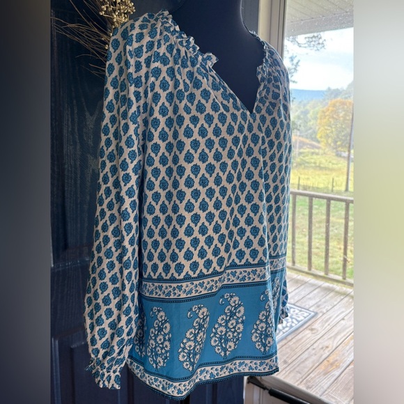 J. Crew Blue and White Patterned Blouse Size Small - Picture 2 of 11